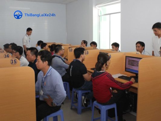 Mẹo thi lý thuyết ô tô B1 bao đậu 100%